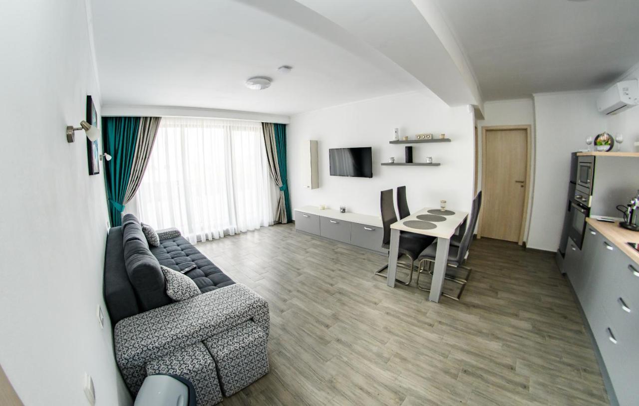 Ferienwohnung Apart Bun Oradea Exterior foto